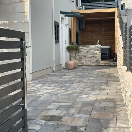 Gabrijel 2 Appartement *