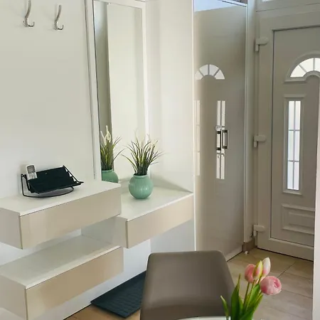 Gabrijel 2 * מאקרסקה